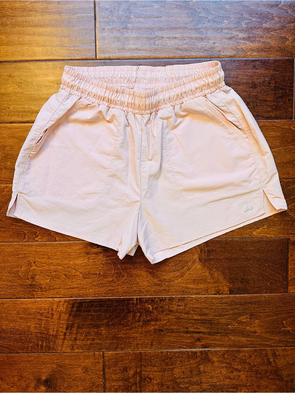 Alo Yoga Alumni Short